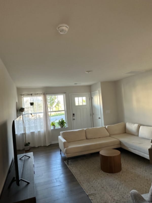 Photo - 45 Benedict Ln