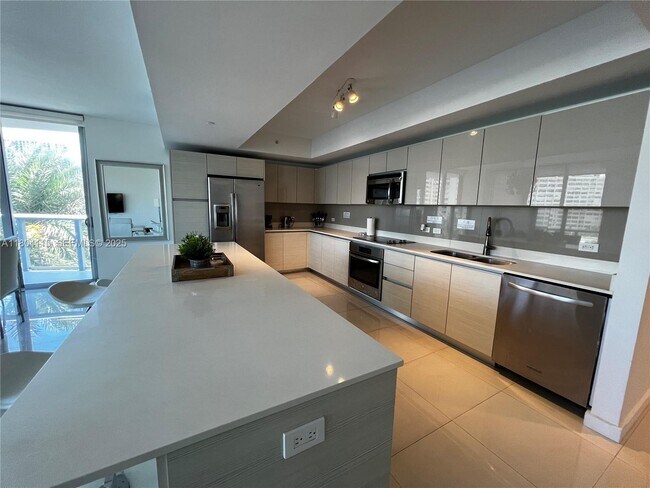 Photo - 2600 E Hallandale Beach Blvd Unit T401