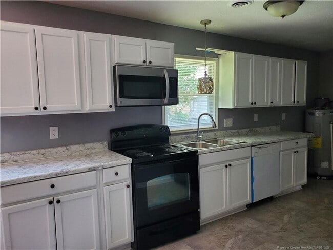 Photo - 724 Spruce St