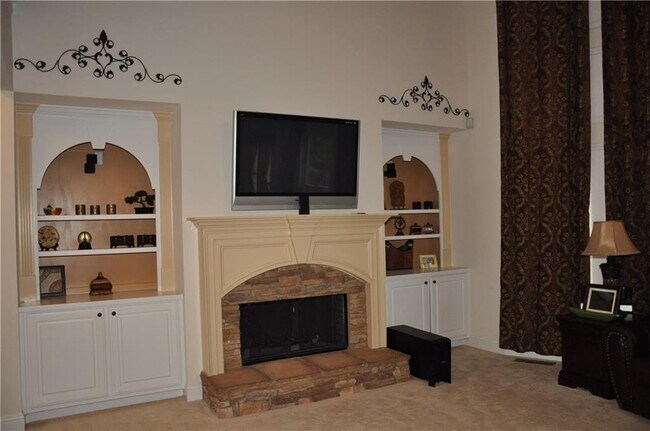 Photo - 4315 Wykeshire Ct