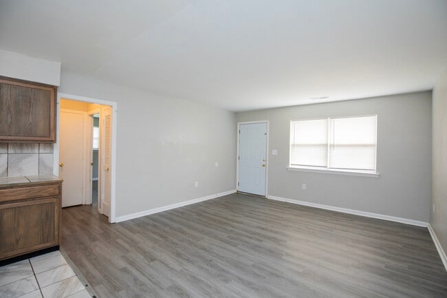 Photo - 1309 S Washington Ave