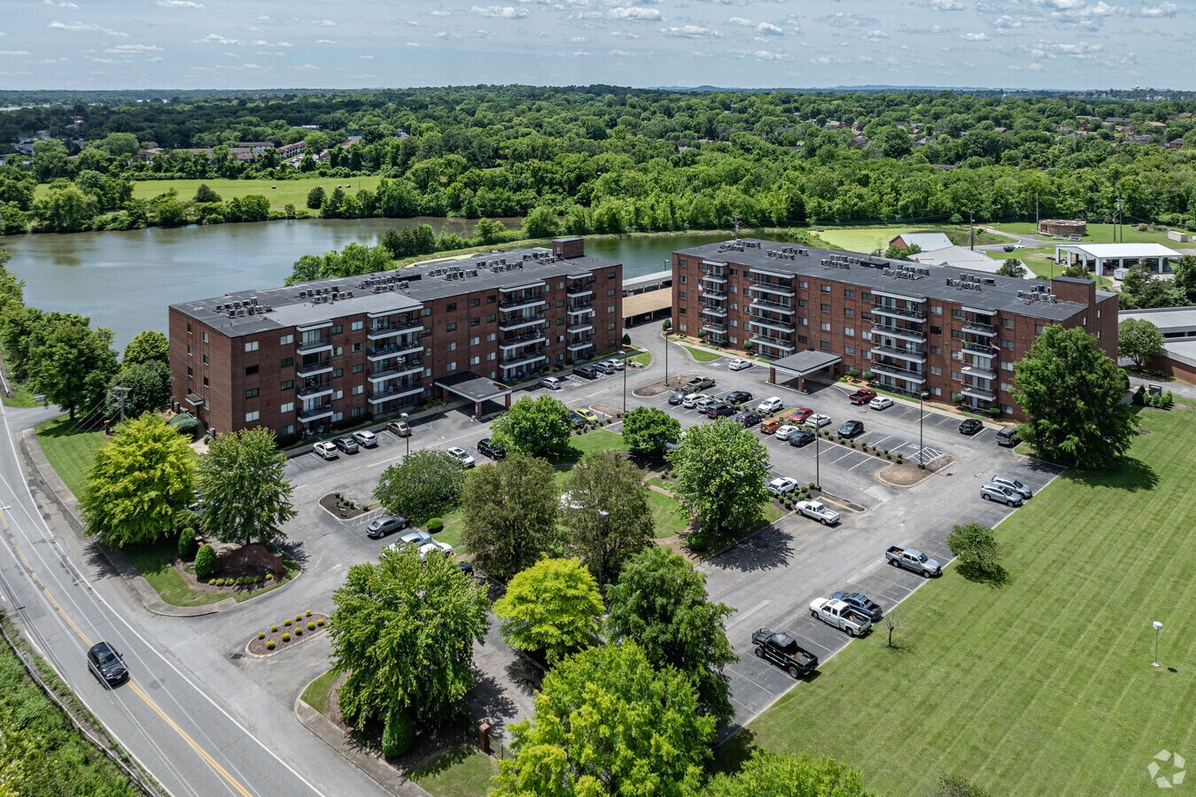 Photo - Hickory Bay Condominiums