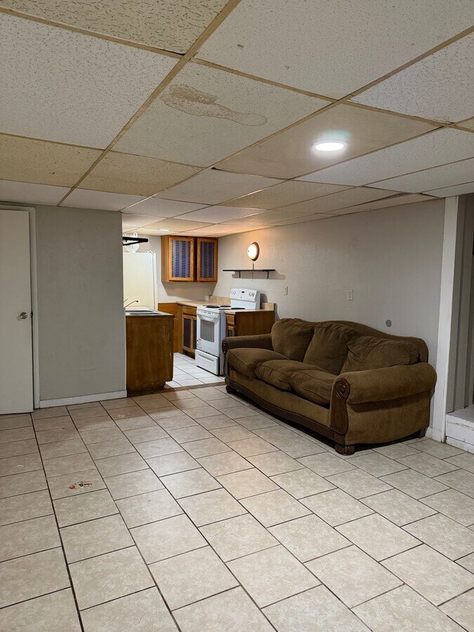 Photo - Sycamore Apts Unit 27 B