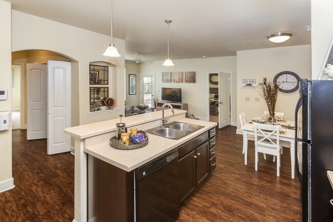 Photo - Trail Ridge at Woodland Park Apartments