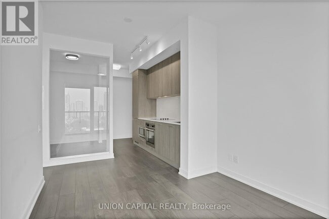 Photo - 3 Gloucester St Unit 1704