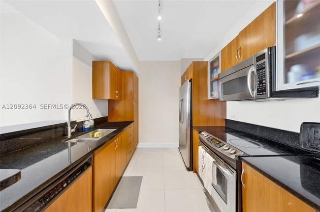 Photo - 18800 NE 29th Ave Unit 712