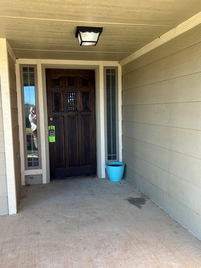 Photo - 20677 Frontier Pl