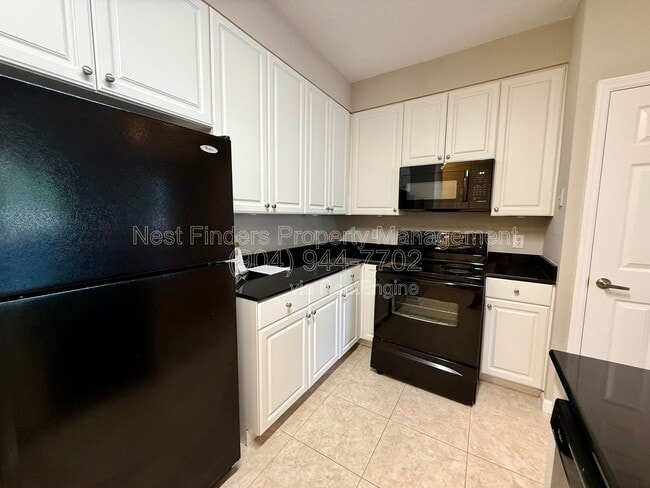 Photo - 8539 Gate Pkwy W Unit 9239