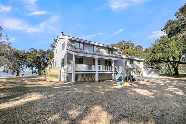 Photo - 5844 Hart Rd