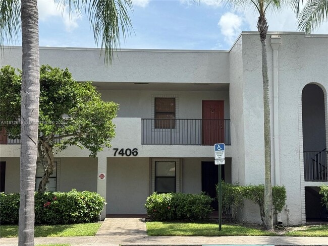 Building Photo - 7406 Woodmont Terrace Unit 205 Rental