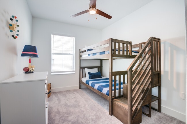 Photo - Summerwell Buenaventura Lakes II