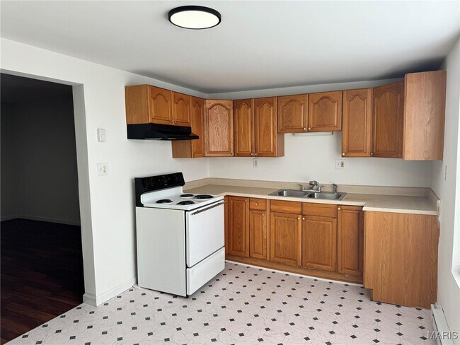 Photo - 215 E Cherry St Unit 1