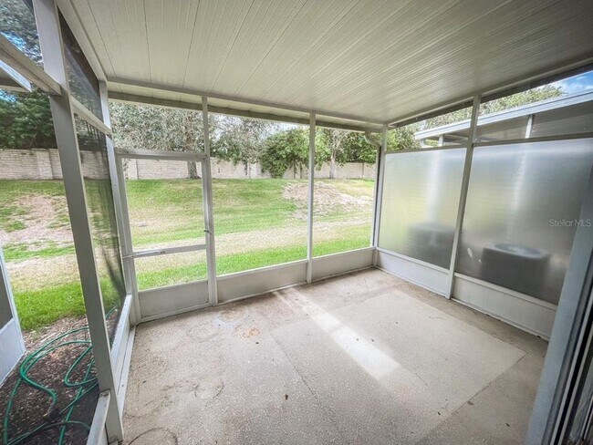 Photo - 8324 72nd St E