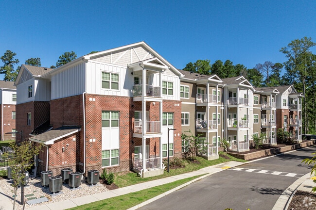 2 Rivers Apartment Homes
