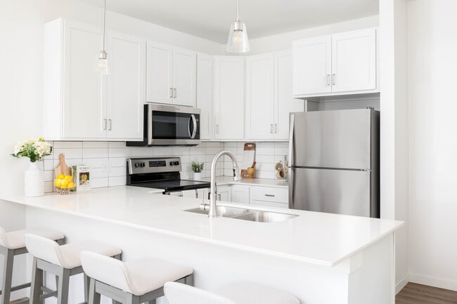 Unit Kitchen