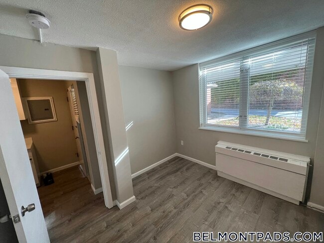 Photo - 125 Trapelo Rd Unidad 1a