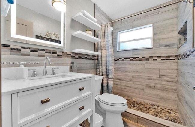 Photo - 3039 Grant St