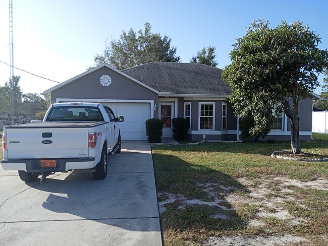 Photo - 14024 Higgins St
