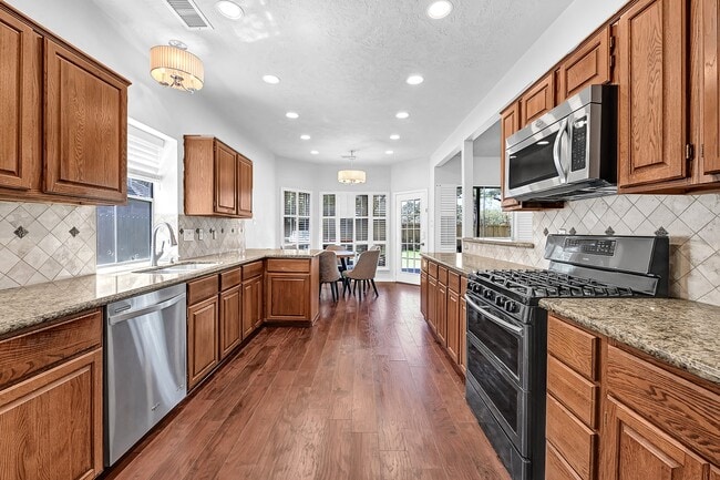 Building Photo - 8307 Summer Reef Dr Rental
