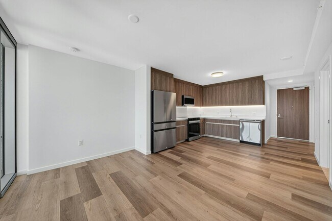 Photo - 1500 Rycroft St Unit 2403