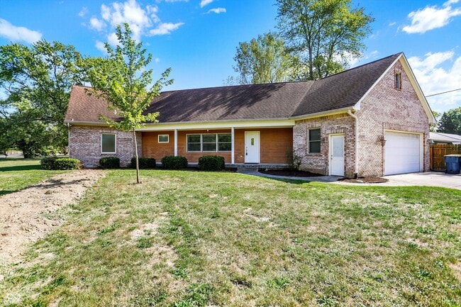 Photo - 11055 Ruckle St