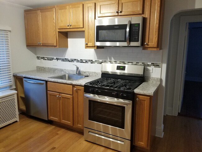 Photo - 345 N Addison Ave Unit 2