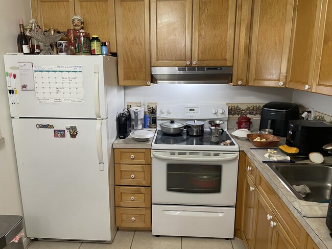 Photo - 100 Village Green Cir E Unit 103