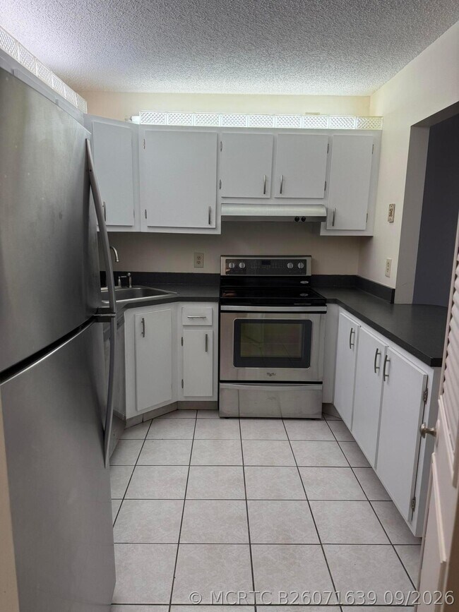 102 Lake Pine Cir Unidad C-2