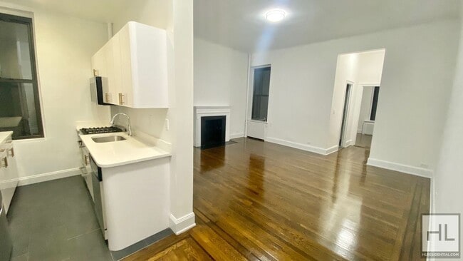 Photo - EAST 81 STREET Unit 3G