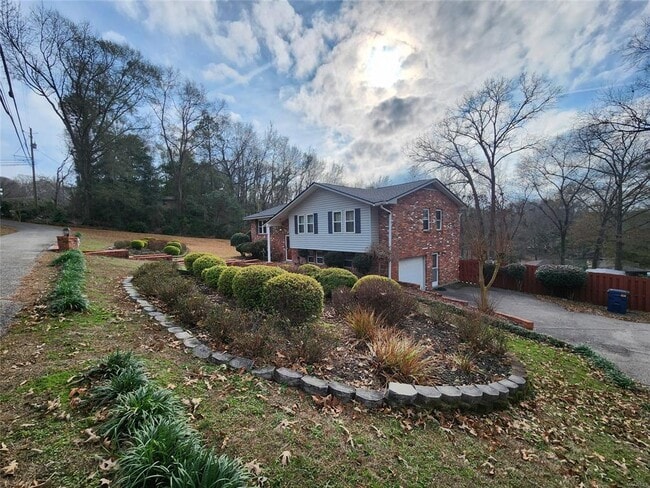 Photo - 3706 Jasmine Hill Rd