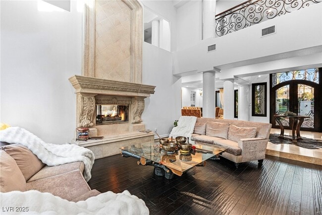 Photo - 2057 Troon Dr