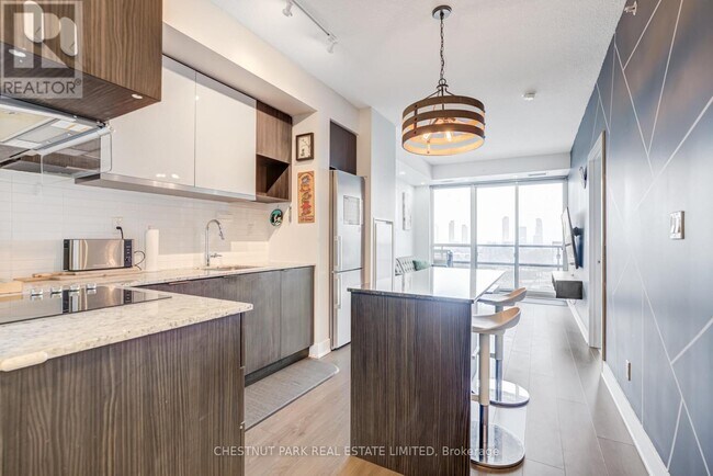 Photo - 99 The Donway W Unité 621