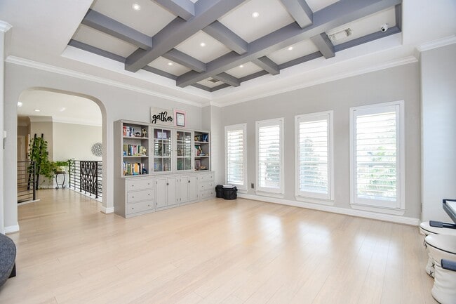 Photo - 7106 Habersham Ave