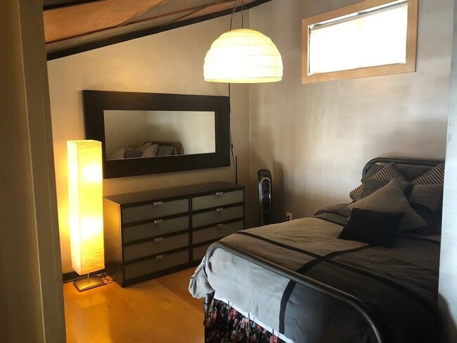 Photo - University Tower Upgraded Pent House! Unit 908