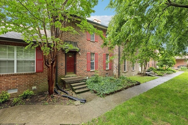 Building Photo - 377 Huntington Ridge Dr Unit 35 Rental
