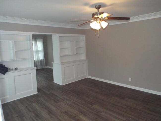 3608 Gurley Dr