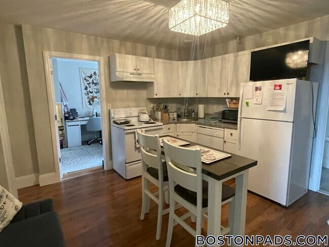 Photo - 220 Hanover St Unit 15