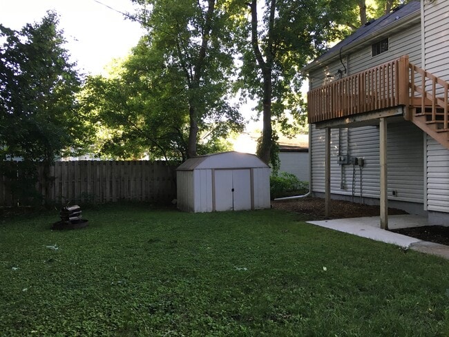 Photo - 4969 Stewart Ave