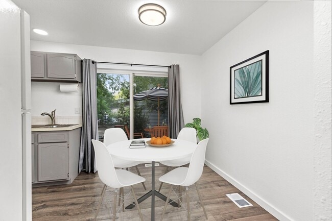 Photo - 4897-4897 Basswood Dr Unit 4893 Basswood Drive