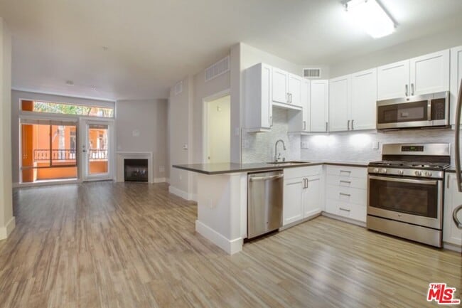 Photo - 6280 W 3rd St Unit 3-218