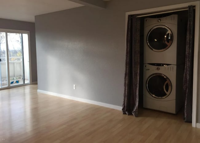 Photo - 7746 Boundary Ave Unit B#2