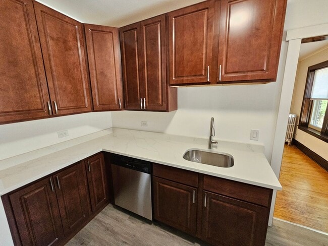 Photo - 4537 N Hamilton Ave Unit 1w