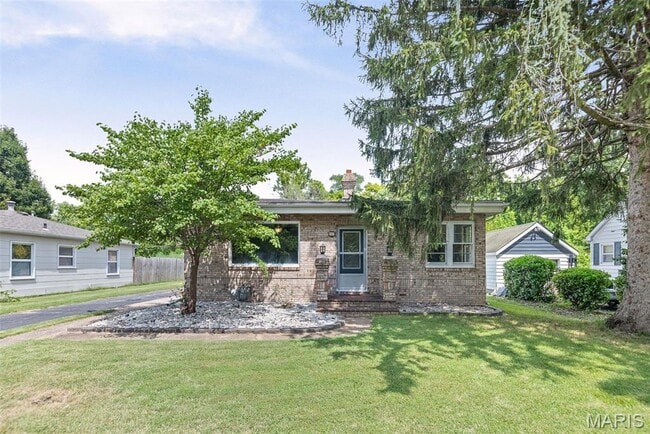 Building Photo - 227 Parkway Pl