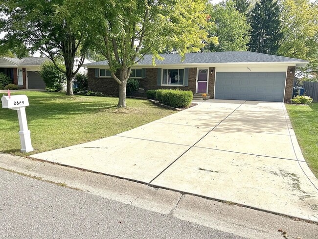 Building Photo - 2669 Deake Ave