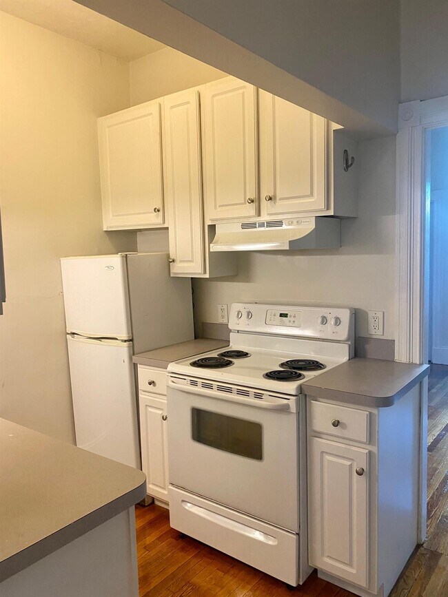 Photo - 891 Massachusetts Ave Unidad 10