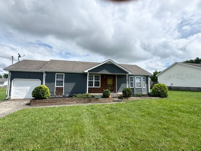 Building Photo - Completely Renovated Home