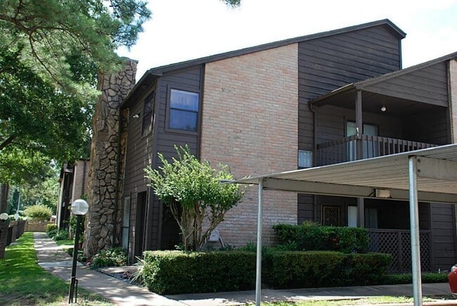 Photo - 12755 Mill Ridge Dr Condo Unit 208