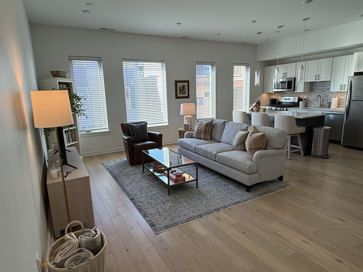 Photo - 2141-43 E Firth St Apartment Unit 1