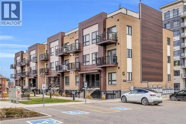 Photo - 20 Palace St Unit G7