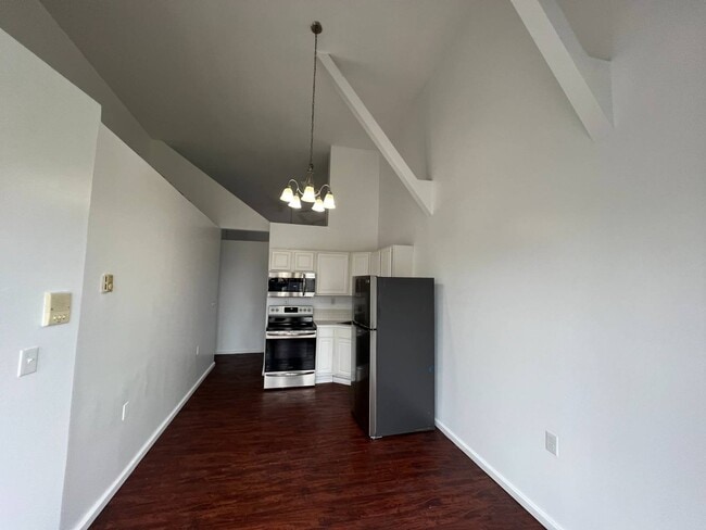 Photo - 150 4th St